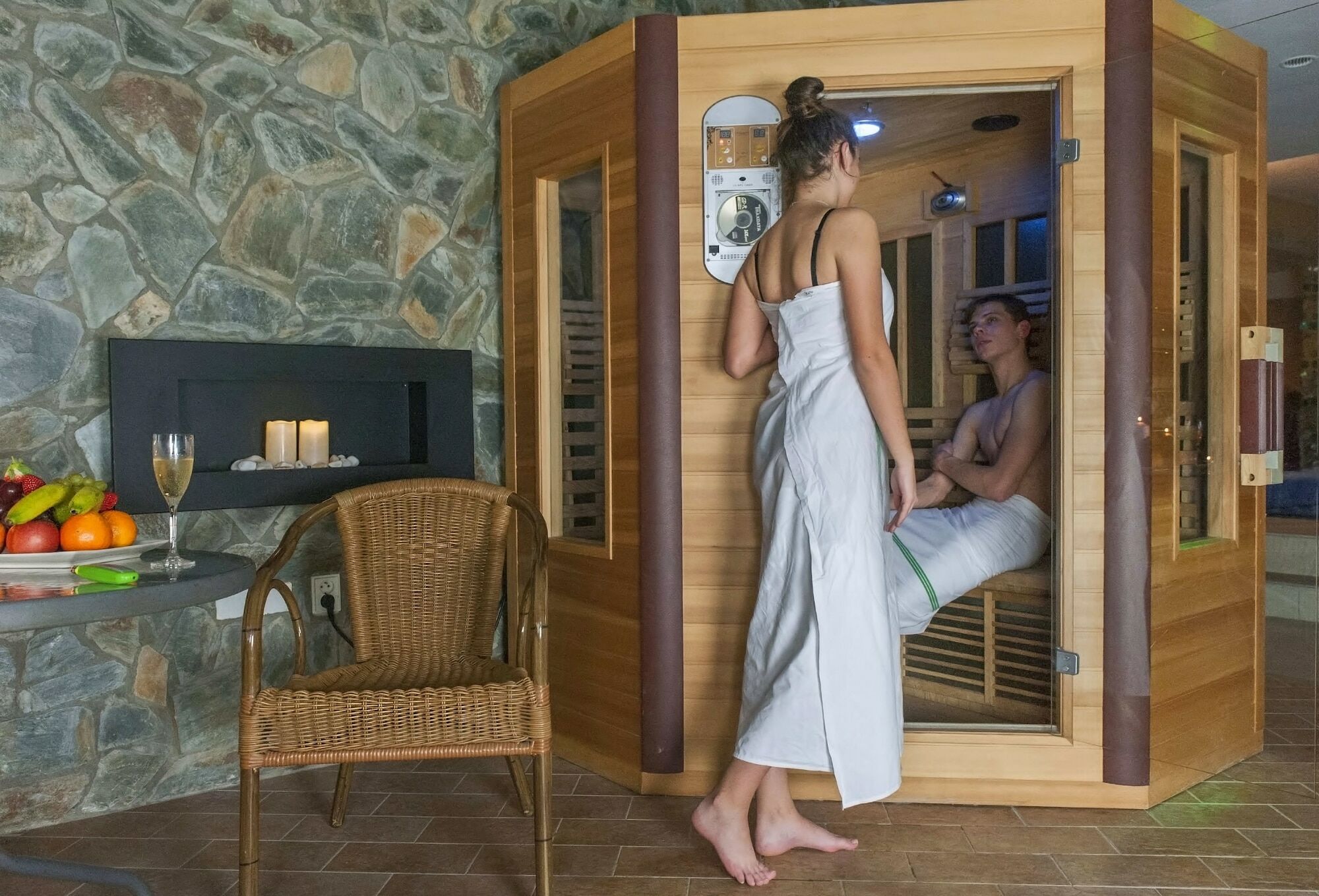 Hotel Dixon So Vstupom Do Bazena A Virivky Zdarma - Free Entrance To Pool And Jacuzzi Included Banská Bystrica Dış mekan fotoğraf